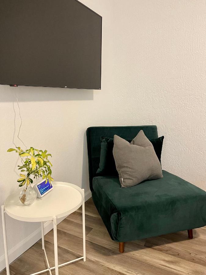 Weeki Wachee Guest Suite Spring Hill Ngoại thất bức ảnh